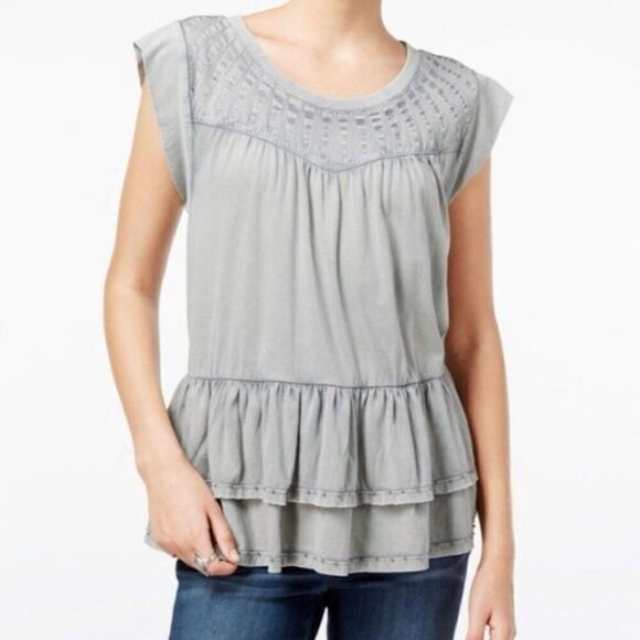 William Rast (L) Light Gray Ruffle Sleeveless Top with Studded Detail - Size Lar - Picture 1 of 6